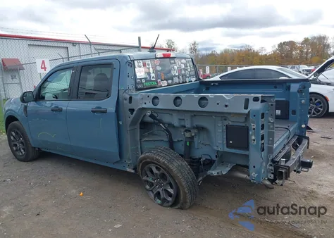 2022 Ford Maverick Xlt z USA, uszkodzony, nr VIN 3FTTW8F95NRB06273